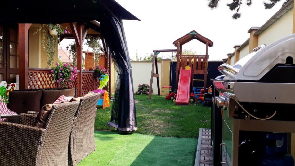 Apartmany Na Kolonade Lednice Bagian luar foto